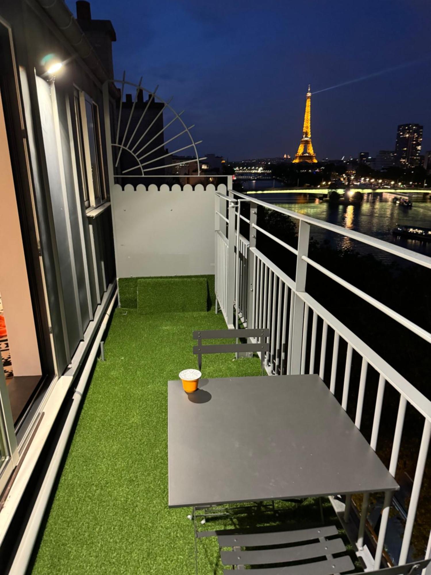 Appartement Vue Tour Eiffel Paris 16 Eme Esterno foto